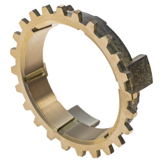 Gearbox synchronizer ring for smooth manual gear shifting