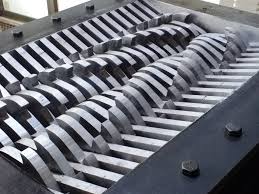 Cone crusher mantle and concave replacement components