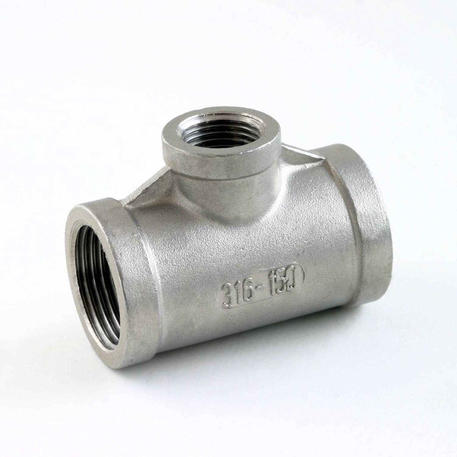 Steel pipe tee for water oil gas and industrial process systems